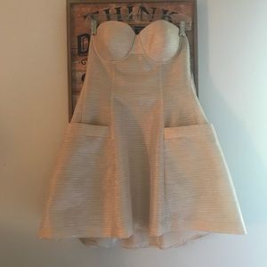 Bebe Dress L, Strapless, Gold Fit & Flare